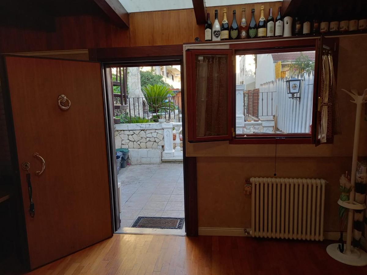 Pharos Villa Bari Exterior photo